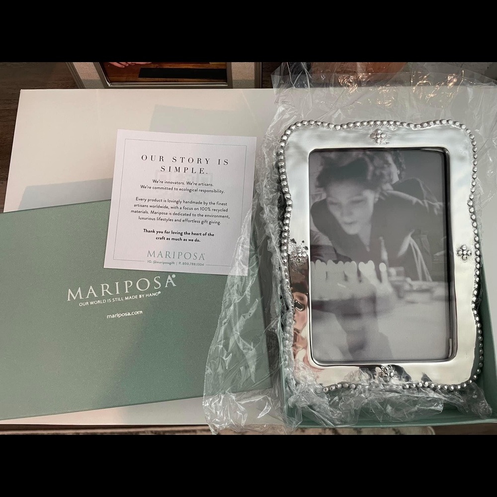 Picture frame silver